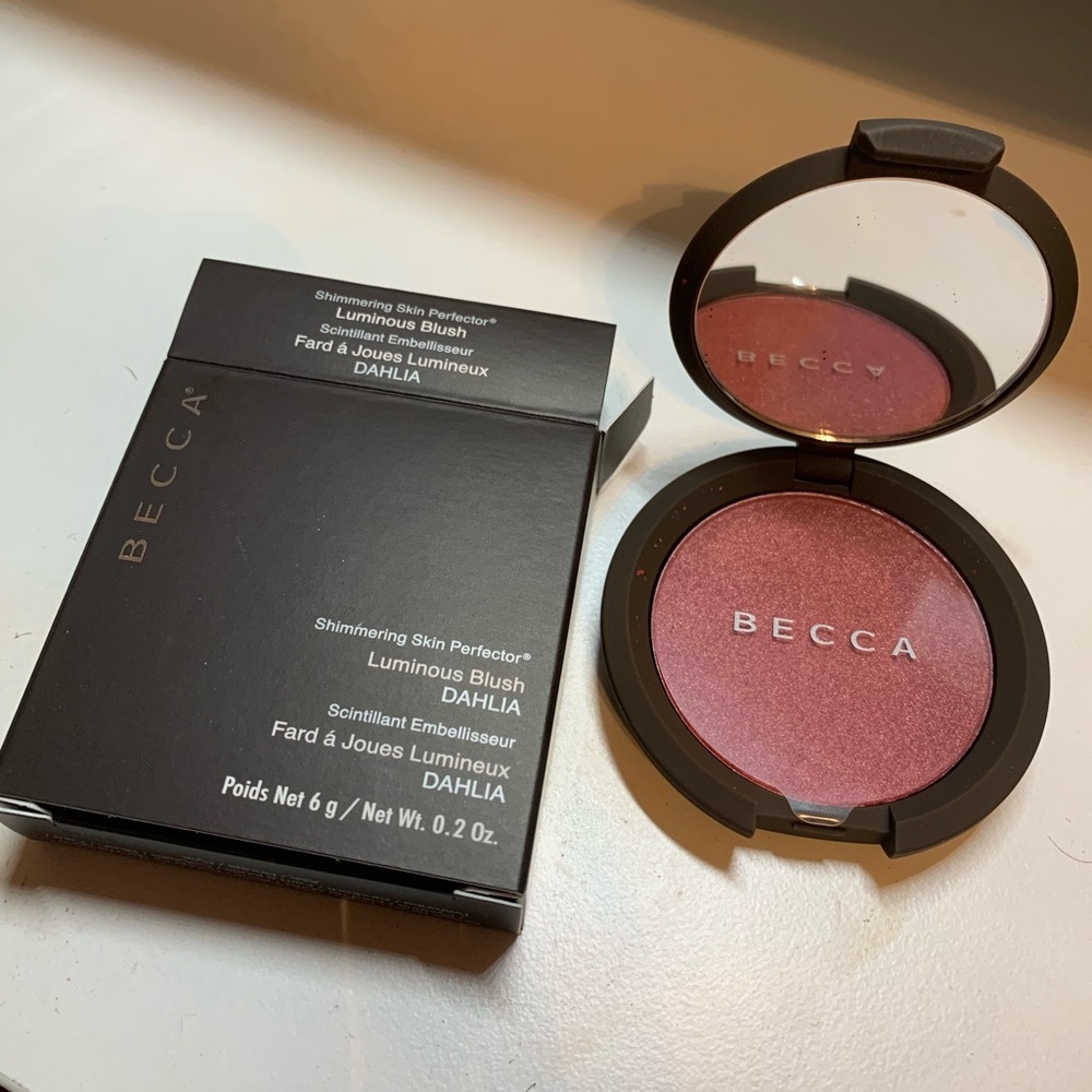 Becca - Luminous Blush